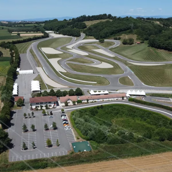 Closed self-supporting flexible tank – 200 m3